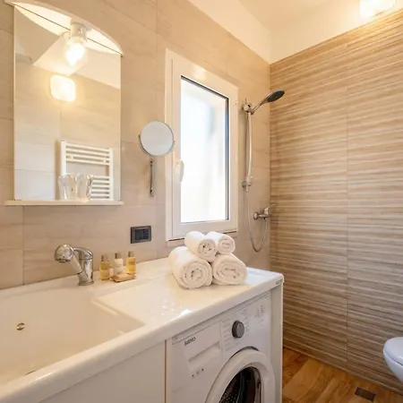 Casa Tino Aparthotel 4*